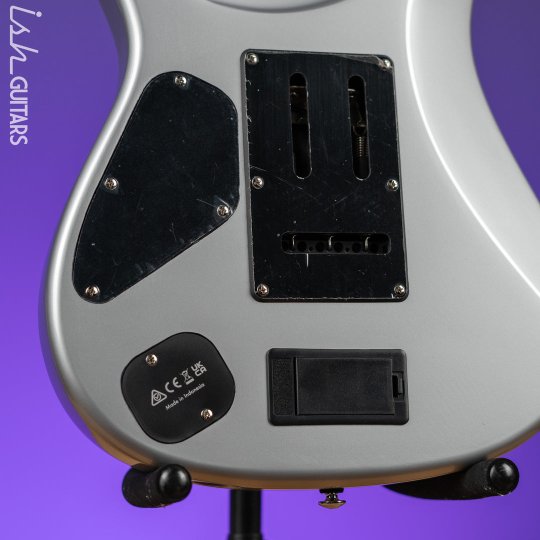 Ibanez TOD10 Tim Henson Signature Electric Guitar Classic Silver Demo