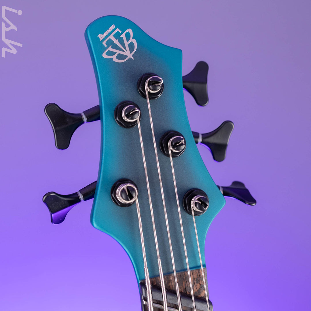 Ibanez BTB605MS Multi-Scale 5-String Bass Cerulean Aura Burst Matte Demo