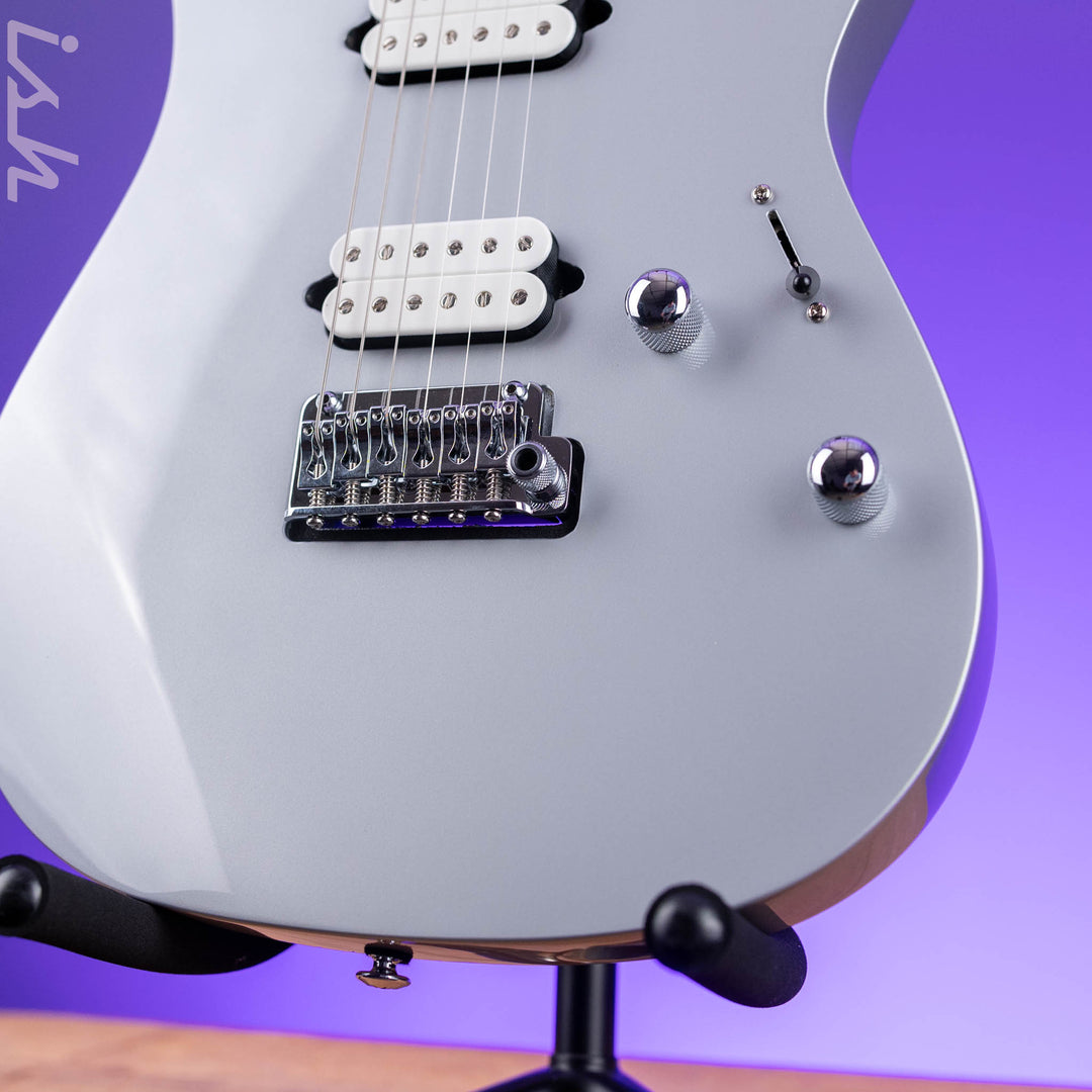 Ibanez Premium TOD10 Tim Henson Signature Electric Guitar Classic Silver Demo