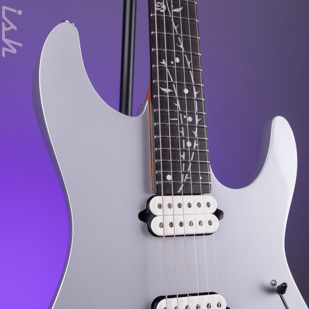 Ibanez TOD10 Tim Henson Signature Electric Guitar Classic Silver Demo