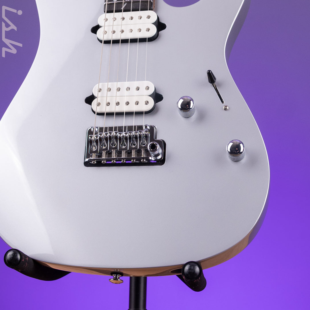 Ibanez TOD10 Tim Henson Signature Electric Guitar Classic Silver Demo