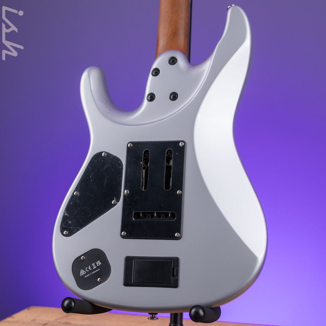 Ibanez Premium TOD10 Tim Henson Signature Electric Guitar Classic Silver Demo