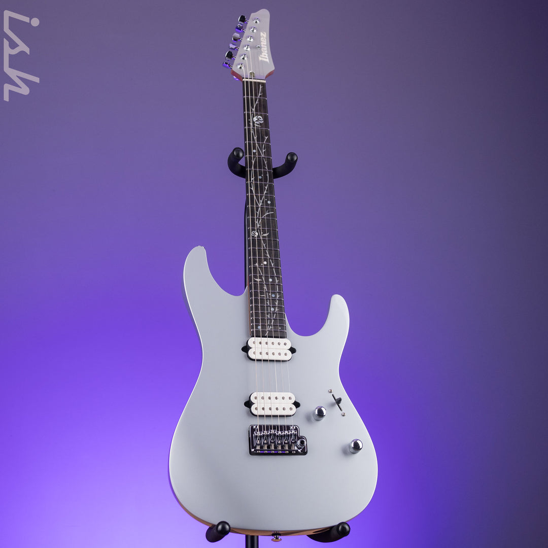 Ibanez Premium TOD10 Tim Henson Signature Electric Guitar Classic Silver Demo