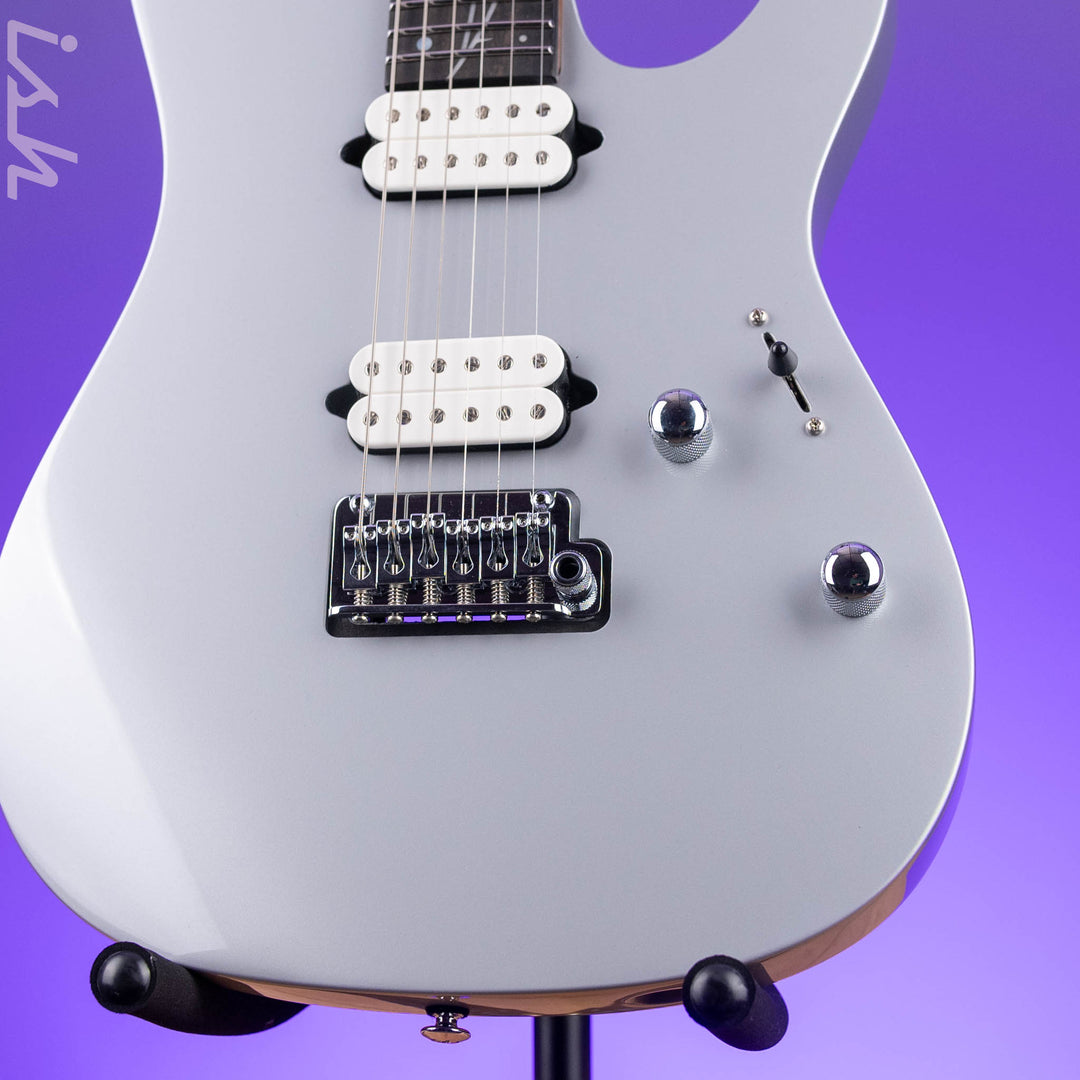 Ibanez Premium TOD10 Tim Henson Signature Electric Guitar Classic Silver Demo