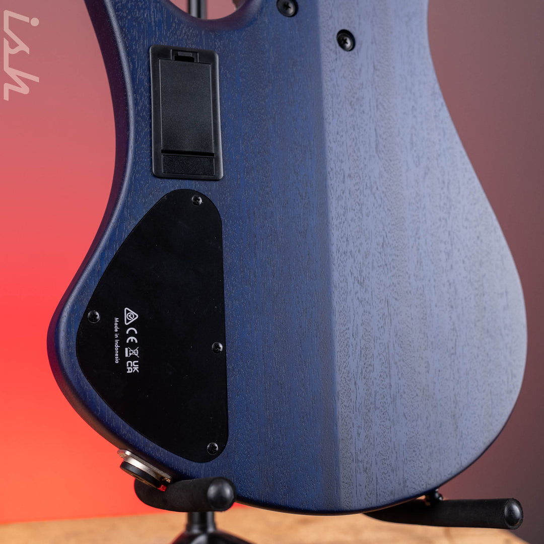 Ibanez EHB1505MS Multi-Scale Headless Bass Pacific Blue Burst Flat Demo