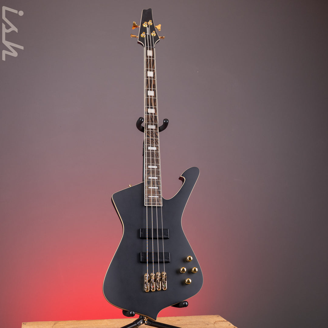 Ibanez ICB620 Iceman 4-String Bass Black Flat