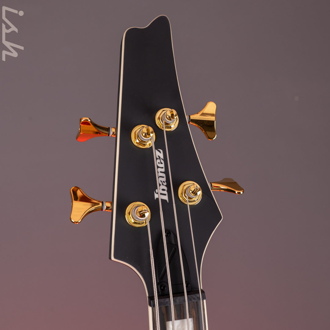 Ibanez ICB620 Iceman 4-String Bass Black Flat