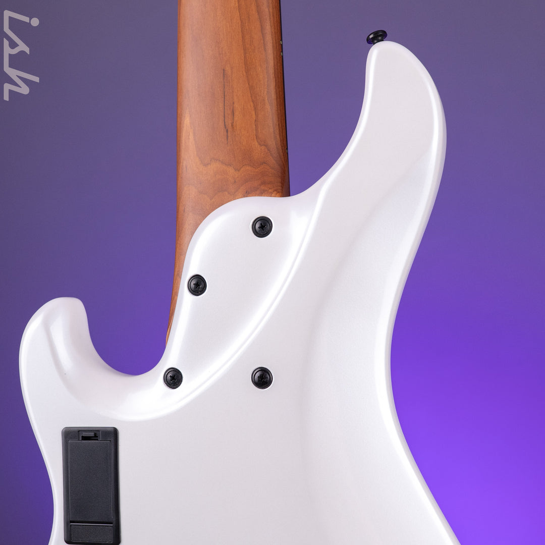 Ibanez Mode MDM1006 6-String Bass Pearl White