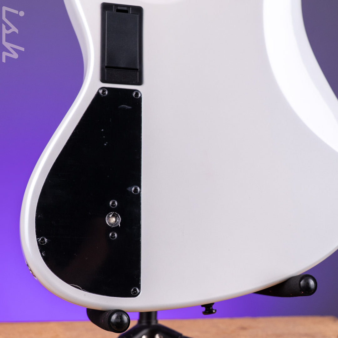 Ibanez Mode MDM1006 6-String Bass Pearl White