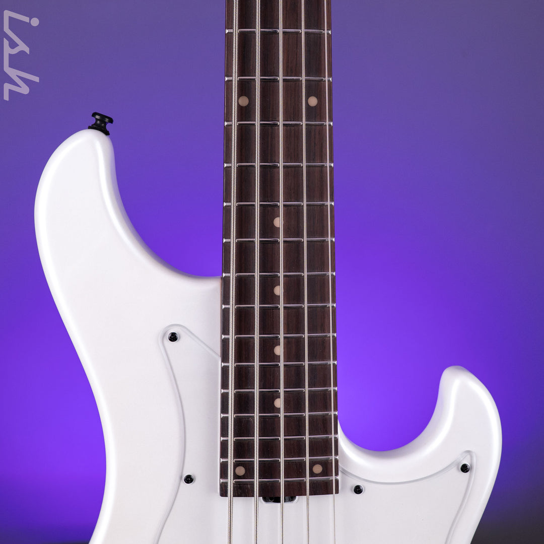 Ibanez Mode MDM1005 5-String Bass Pearl White