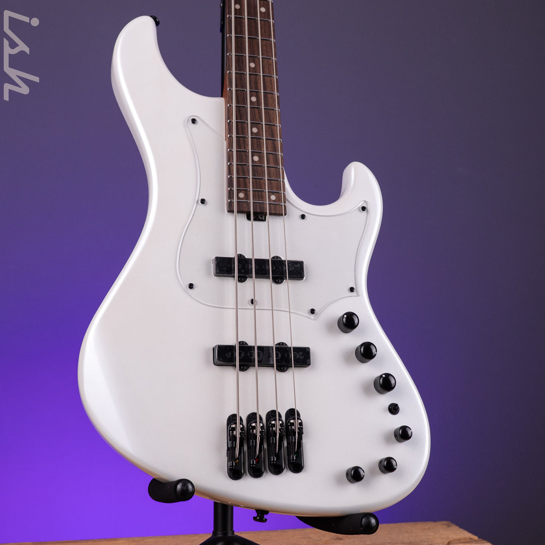 Ibanez Mode MDM1000 4-String Bass Pearl White