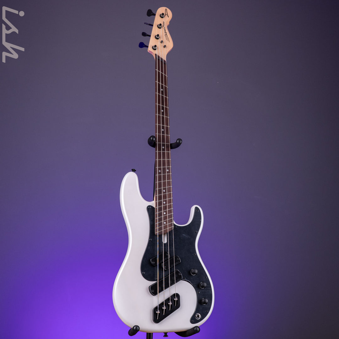 Dingwall SP1 4-String Bass Ducati White B-Stock