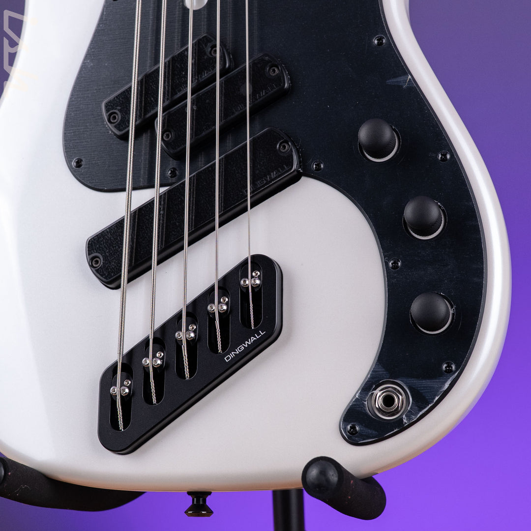 Dingwall SP1 5-String Bass Ducati White Maple Board B-Stock