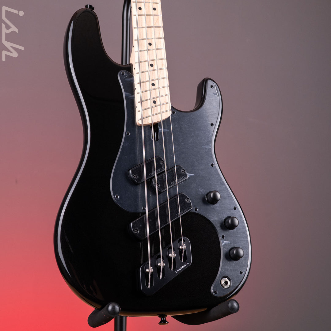 Dingwall SP1 4-String Bass Maple Board Black Gloss