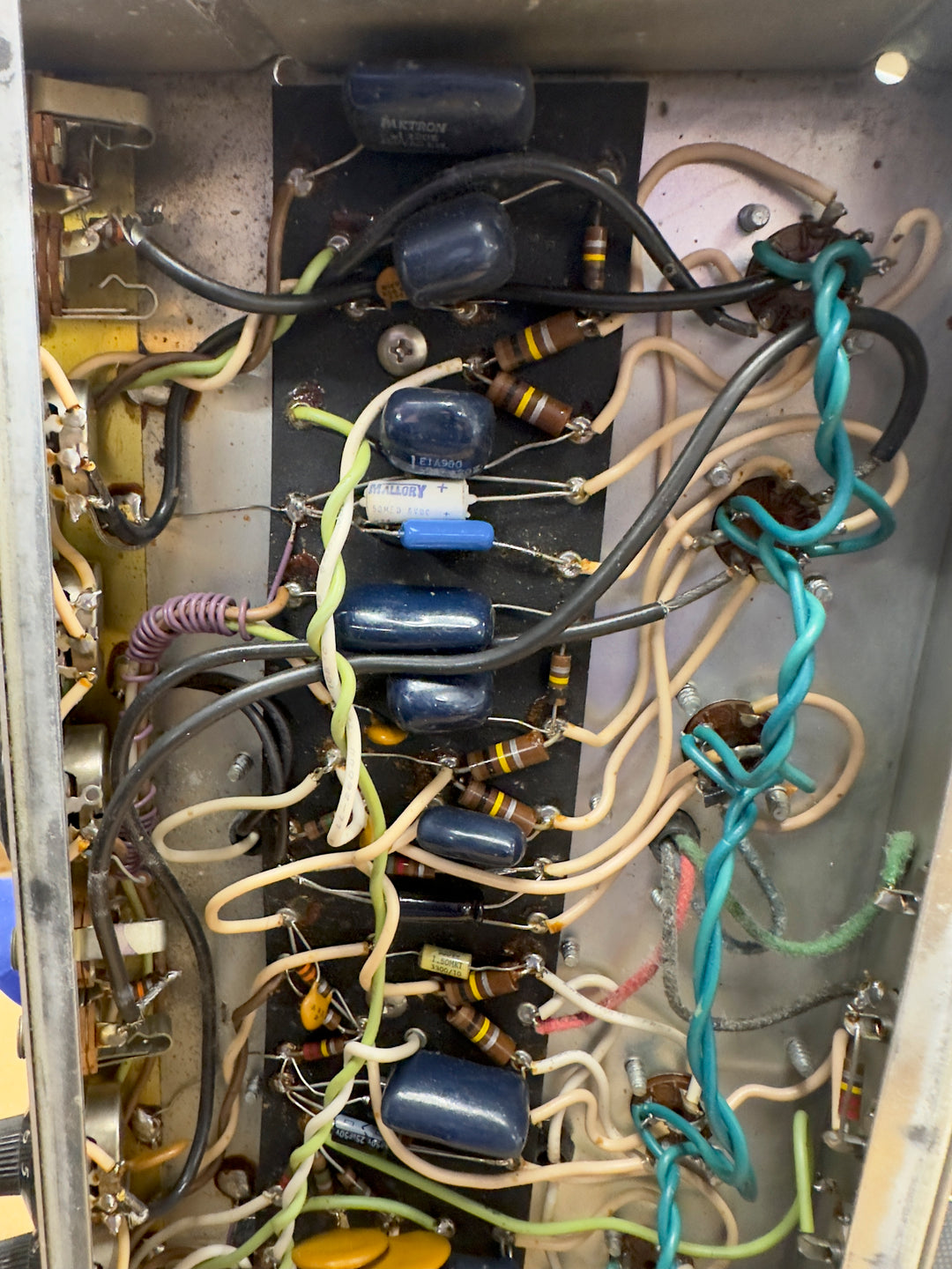 1973 Fender Deluxe Reverb Combo Amp