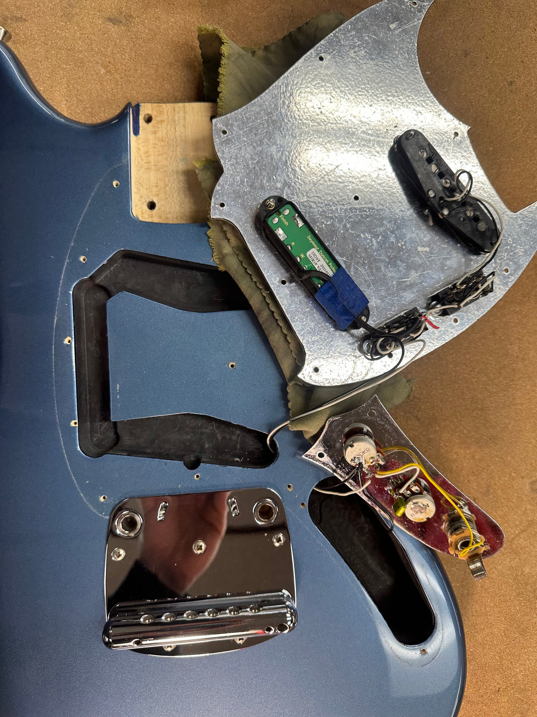 1994 Fender MG-69 MIJ Mustang Blue