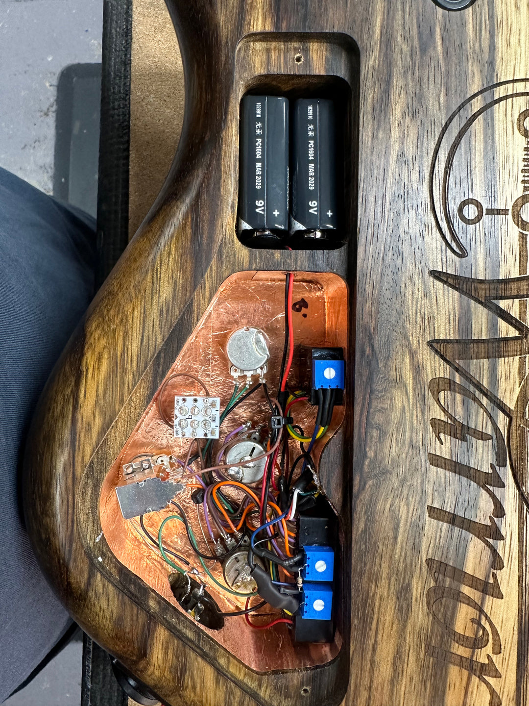 2025 Warrior Messenger 4-String Bass