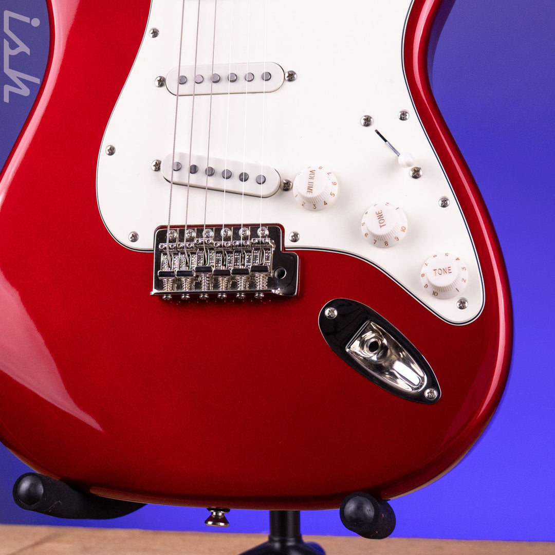 2023 Squier Classic Vibe 60&