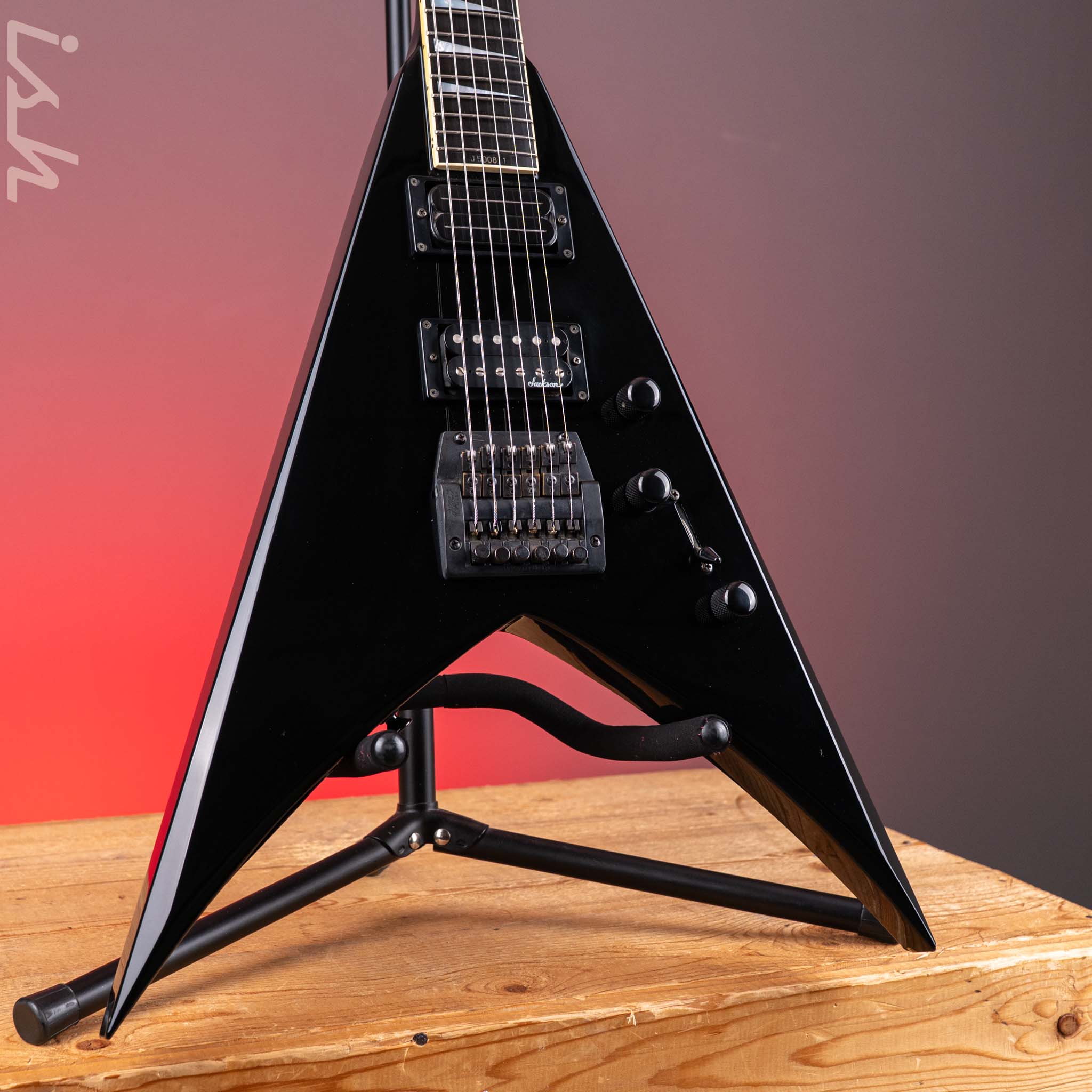 1995 Jackson Dave Mustaine King V Pro Black – Ish Guitars
