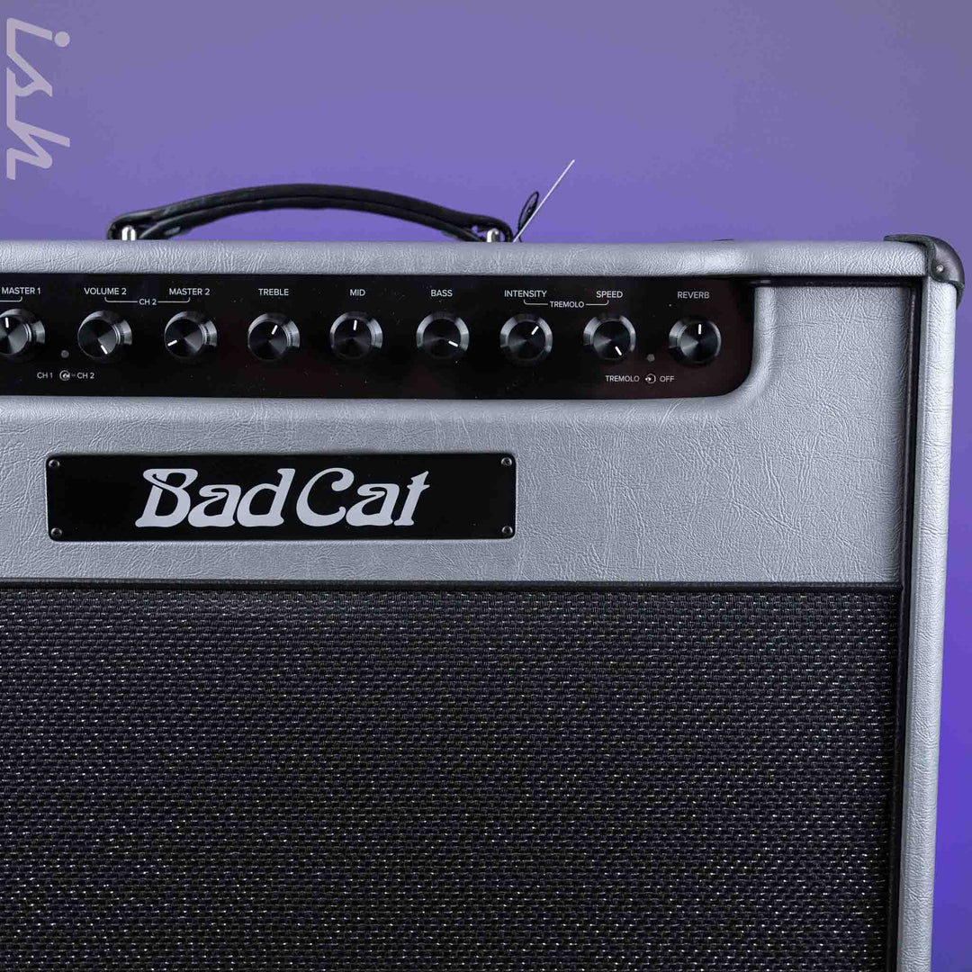 Bad Cat Jet Black Combo Silver Taurus/ Black Piping/ Black Sparkle Grill Custom Tolex Demo
