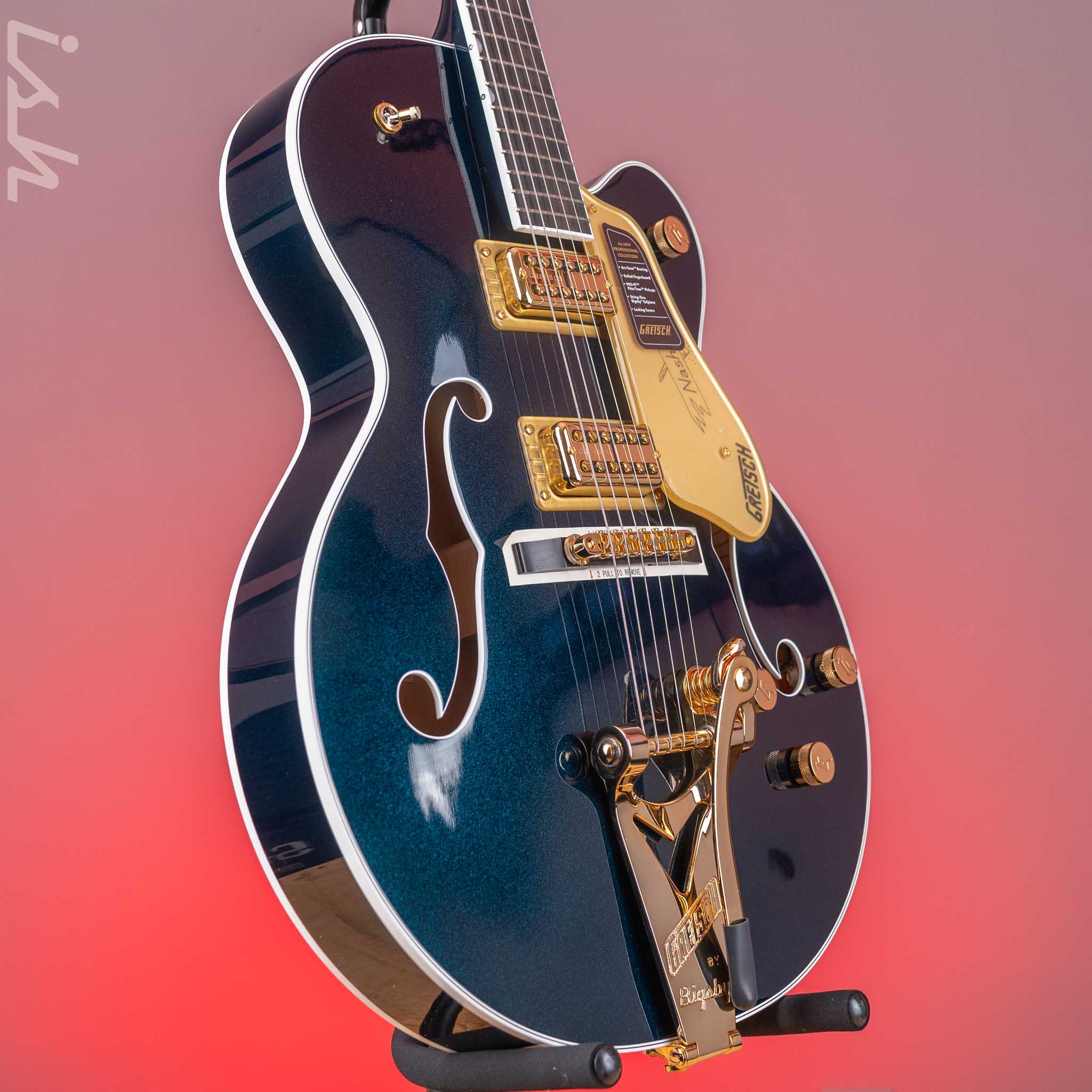 Gretsch Nashville® Hollow Body w/ String-Thru Bigsby® Midnight