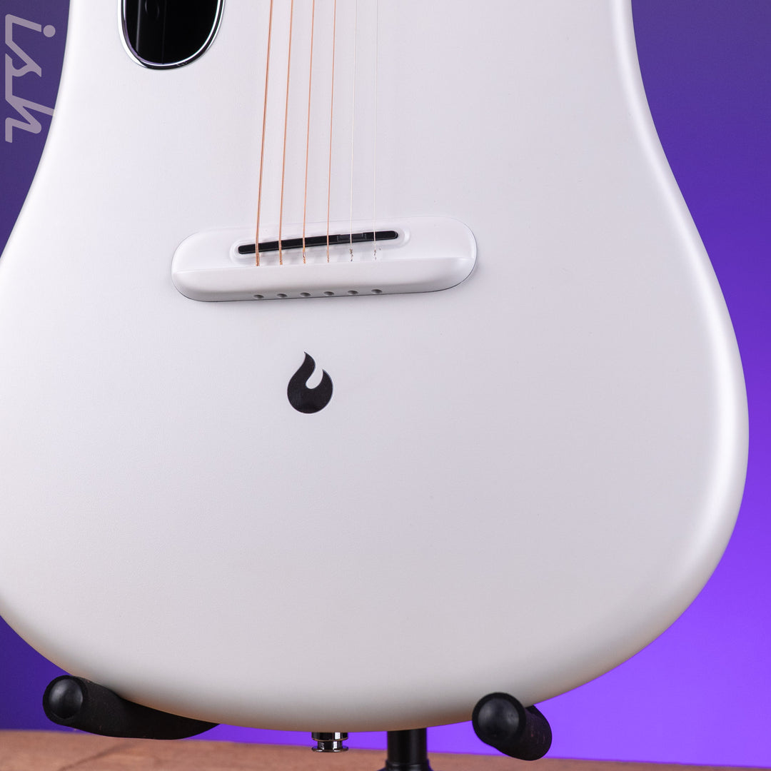 2023 LAVA ME 4 Carbon 38" Smart Acoustic-Electric Guitar White (w/ Airflow Bag)