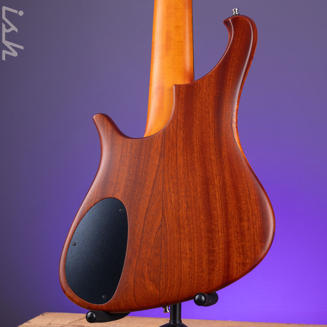 2011  Lefay Singer 6 Short Scale