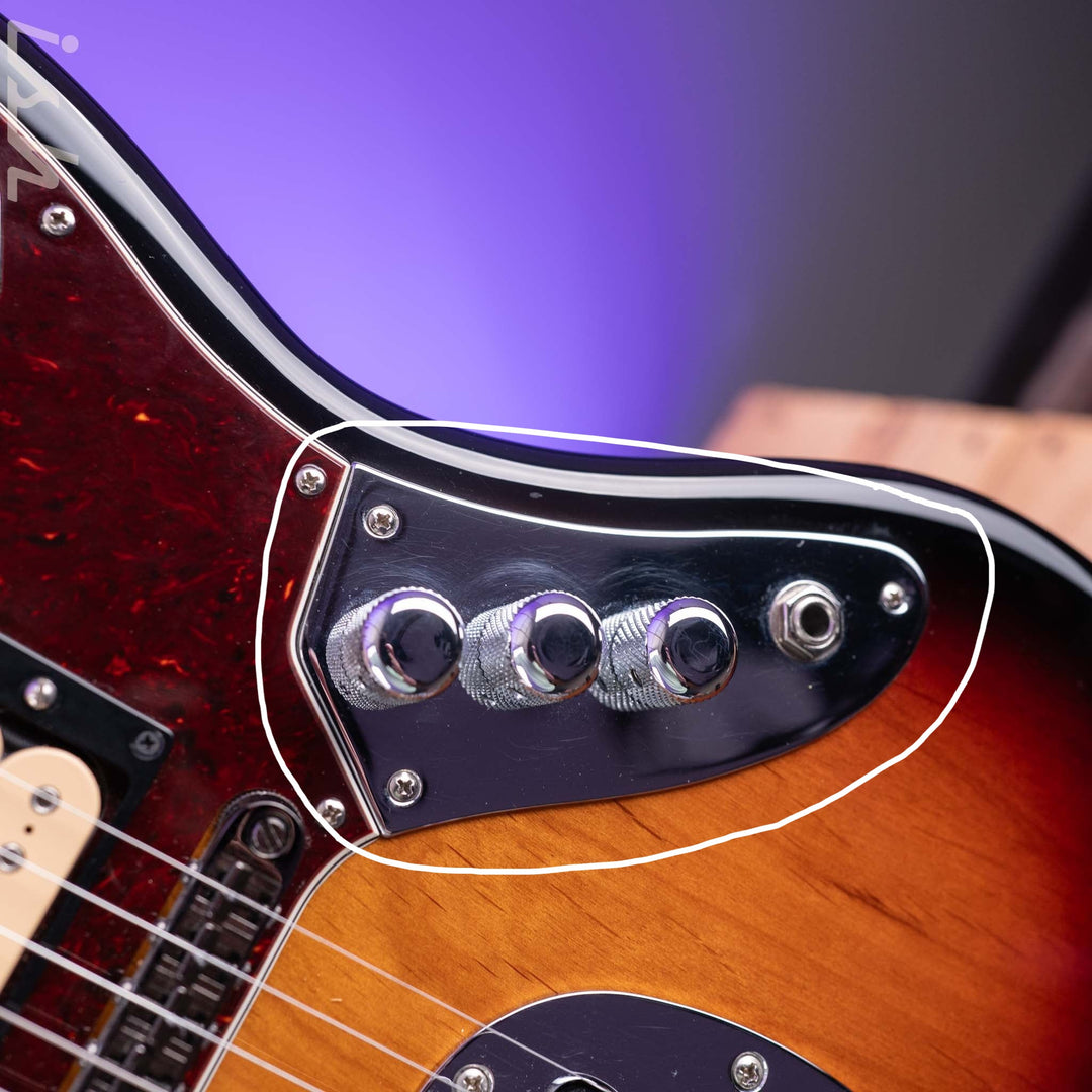 2020 Fender Kurt Cobain Signature NOS Jaguar 3-Color Sunburst