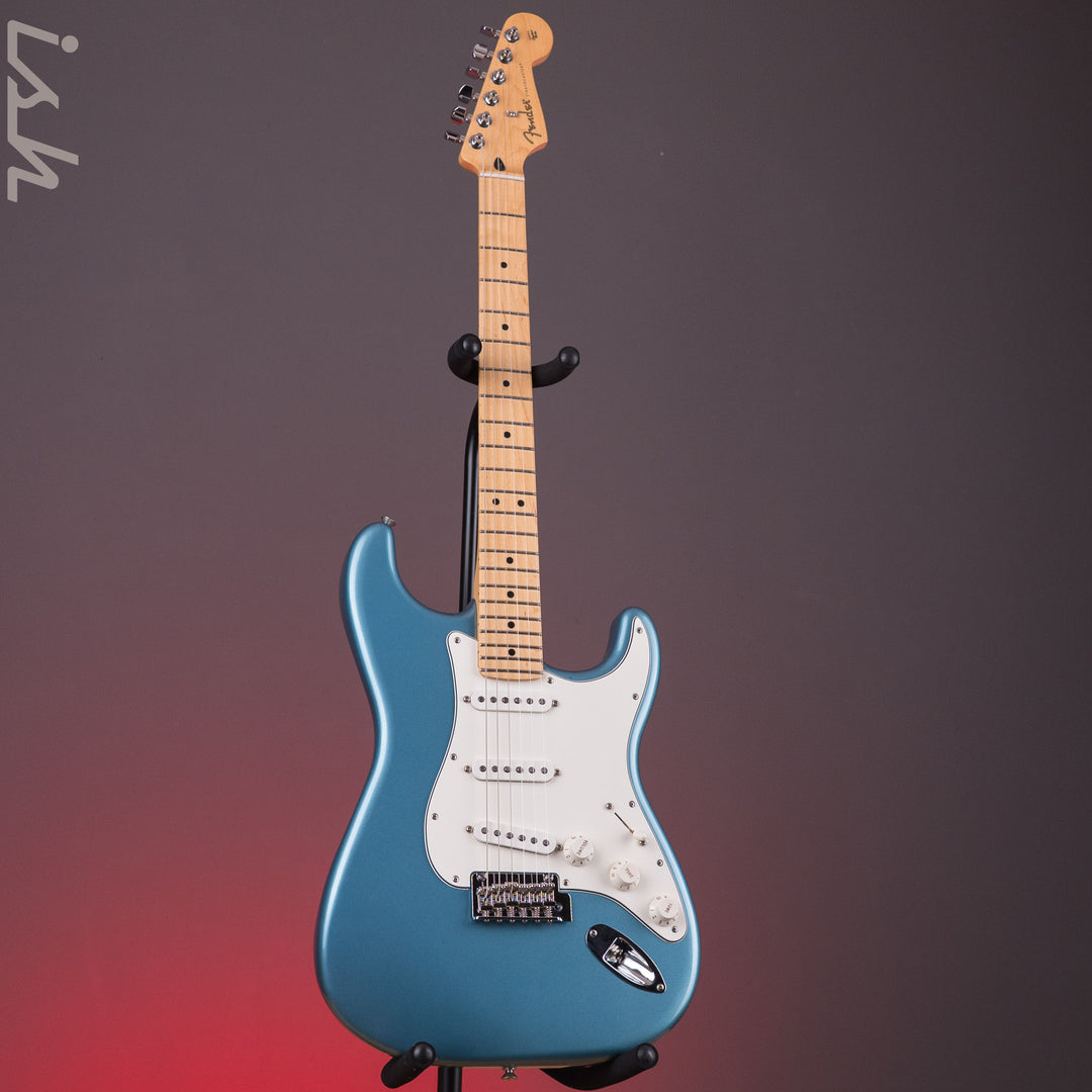 2021 Fender Player Stratocaster Tidepool