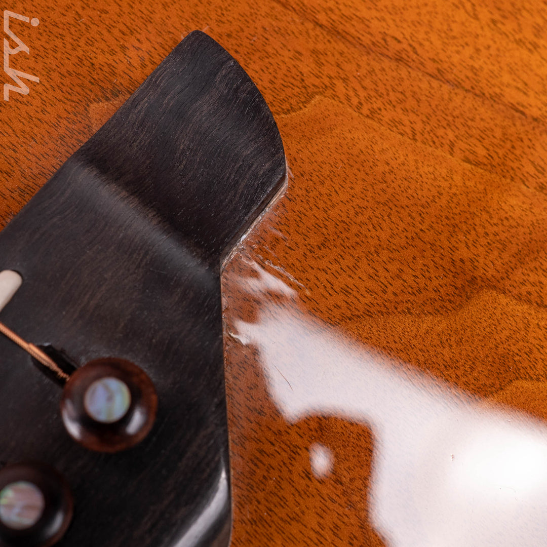 Parker PAB40 Tomahawk Acoustic Bass Natural