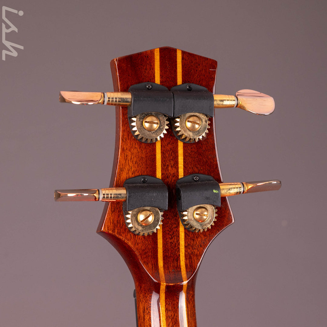 Parker PAB40 Tomahawk Acoustic Bass Natural