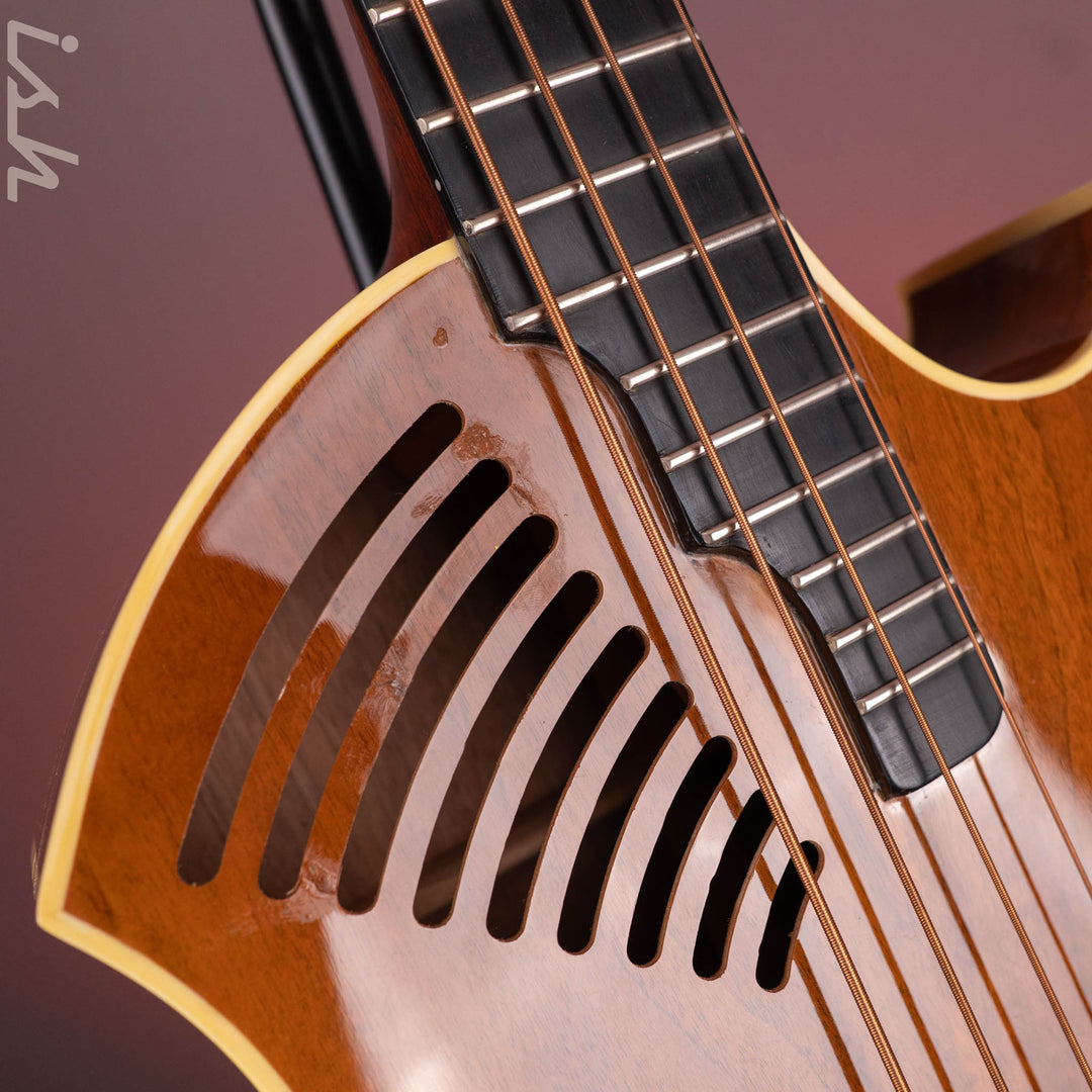 Parker PAB40 Tomahawk Acoustic Bass Natural