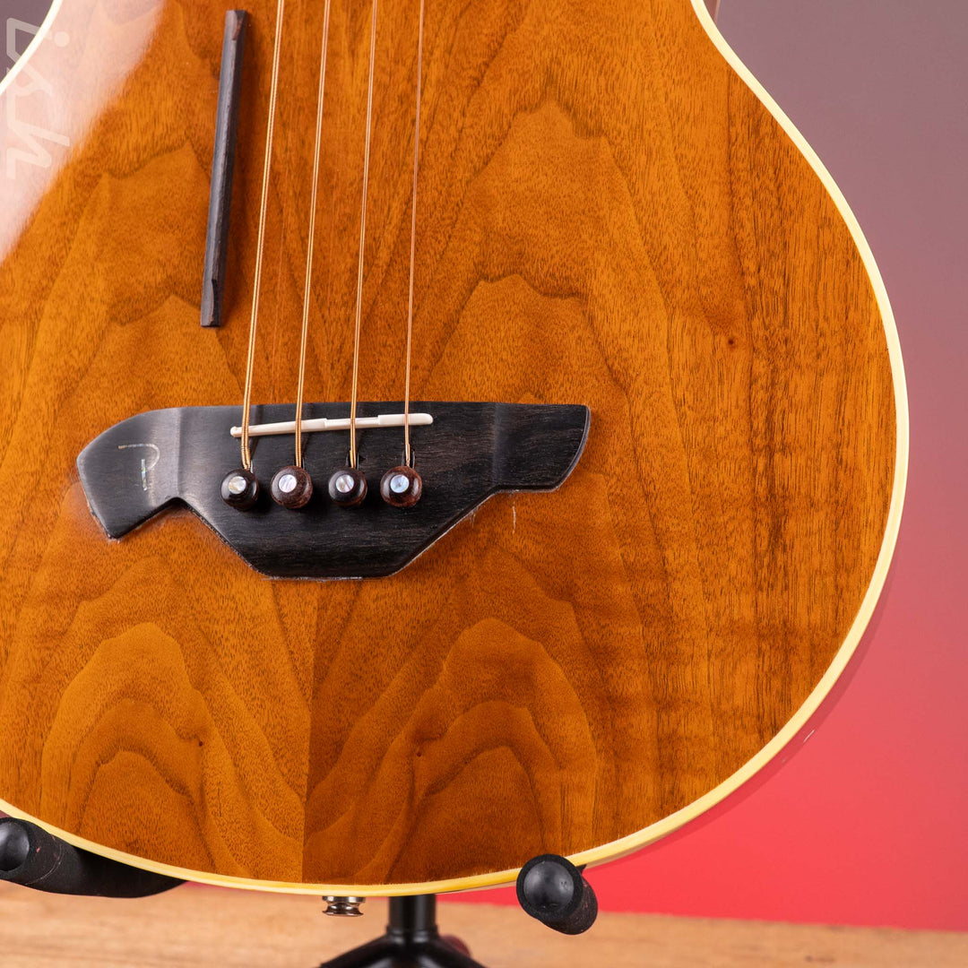 Parker PAB40 Tomahawk Acoustic Bass Natural