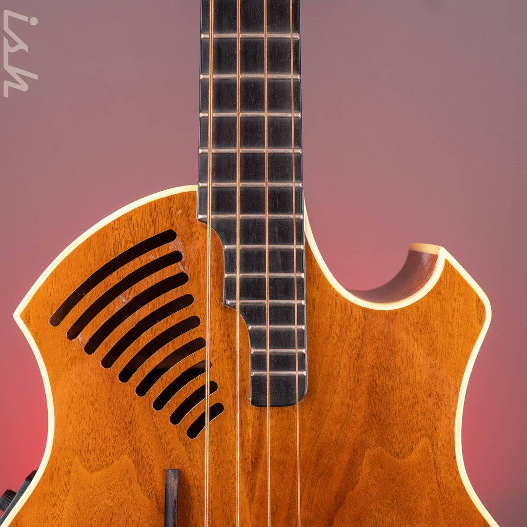 Parker PAB40 Tomahawk Acoustic Bass Natural