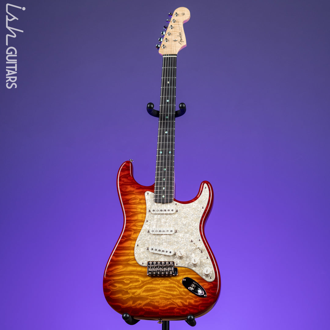 2004 Fender Custom Shop 1962 Stratocaster NOS AAA Quilt Aged Cherry Sunburst