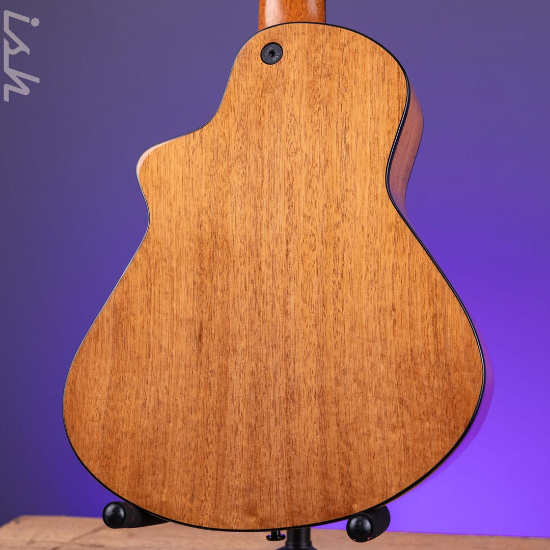 Veillette Avante Gryphon 12-String Acoustic Guitar Natural
