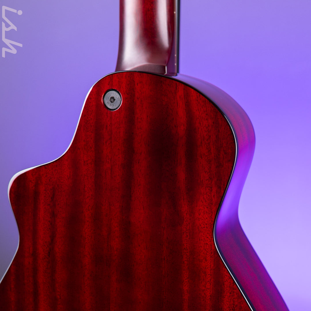 Veillette Avante Gryphon 12-String Acoustic Guitar Sunset Burst B-Stock