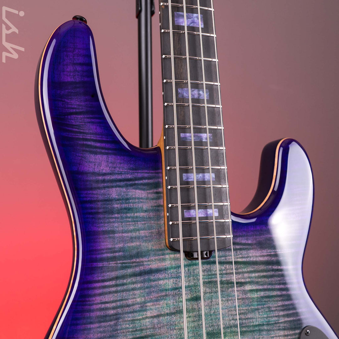Ernie Ball Music Man BFR Darkray 4 H Grapes of Wrath