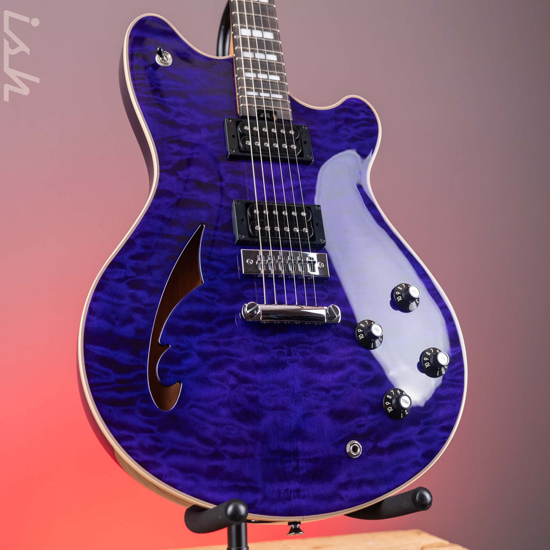 EVH SA-126 Special Semi-Hollow Electric Guitar Transparent Purple