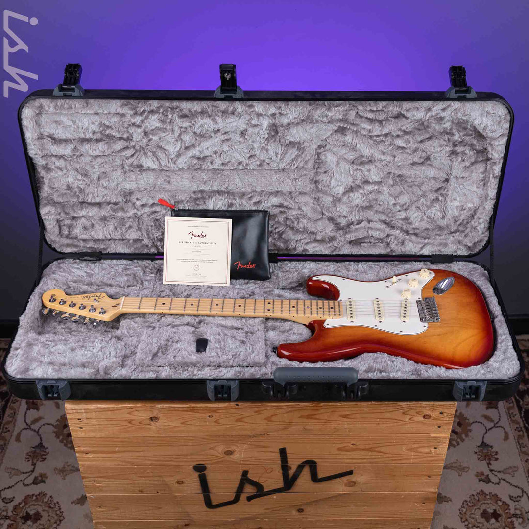2018 Fender Stratocaster Professional Sienna Sunburst