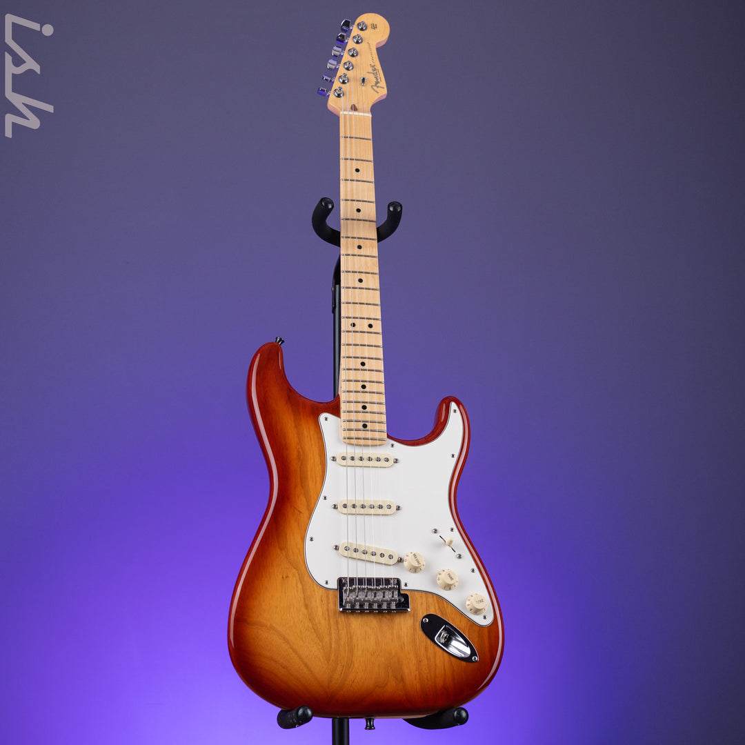 2018 Fender Stratocaster Professional Sienna Sunburst