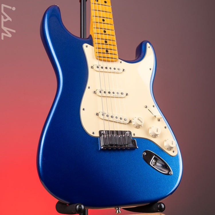 2021 Fender American Ultra Stratocaster Cobra Blue – Ish Guitars