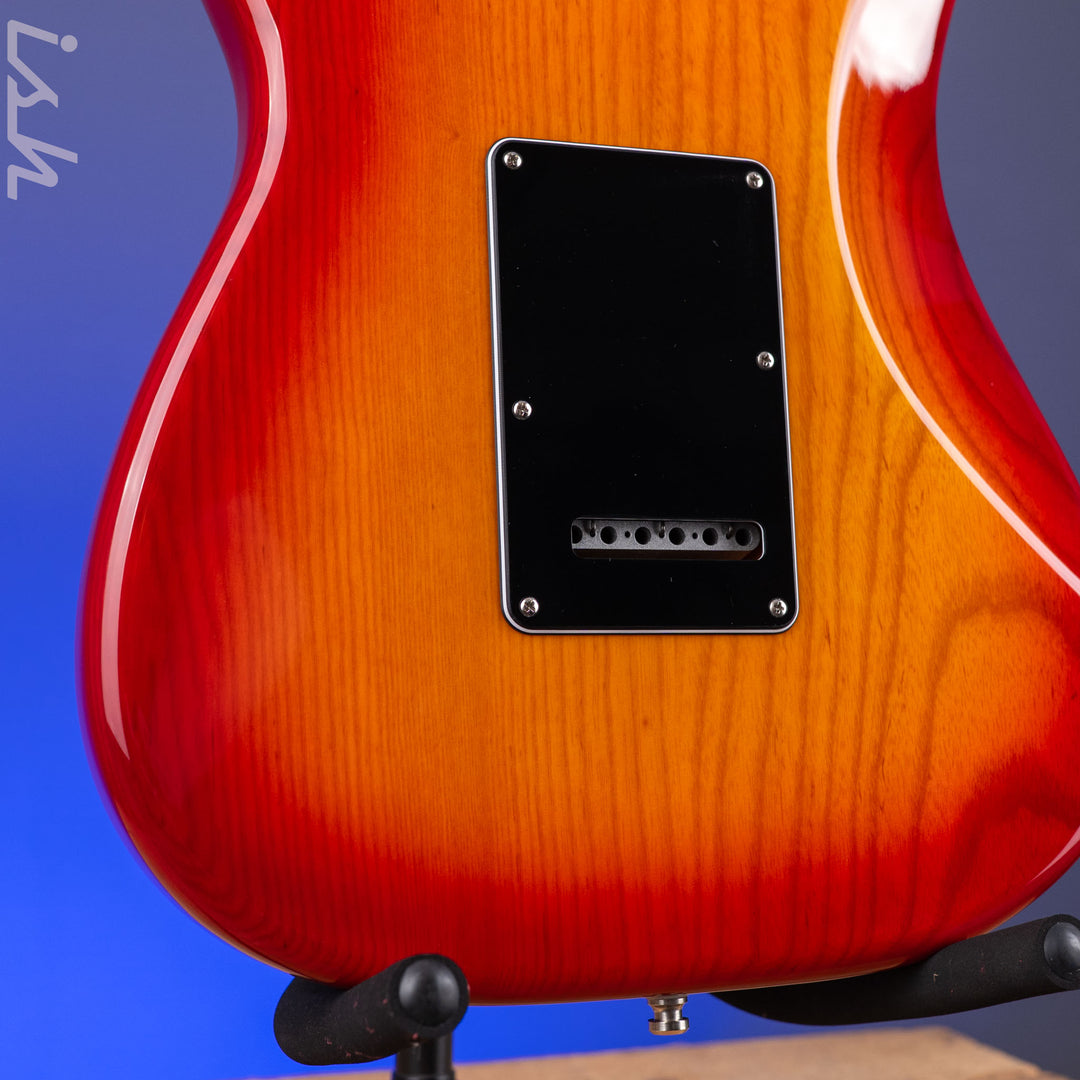 2023 Fender American Ultra Luxe Stratocaster