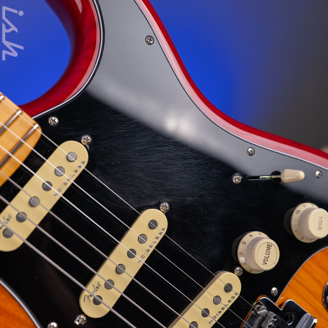 2023 Fender American Ultra Luxe Stratocaster