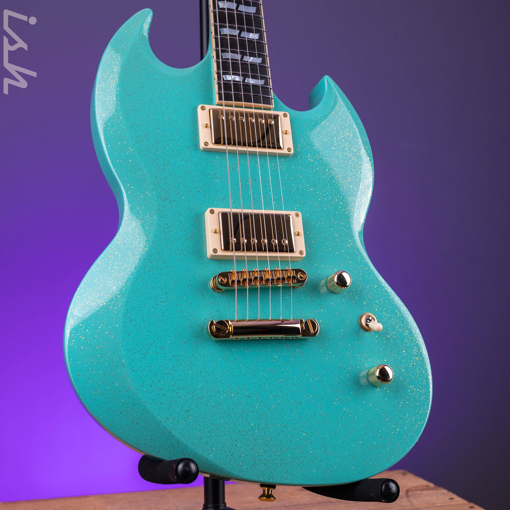 ESP USA Viper Midori Gold Sparkle – Ish Guitars