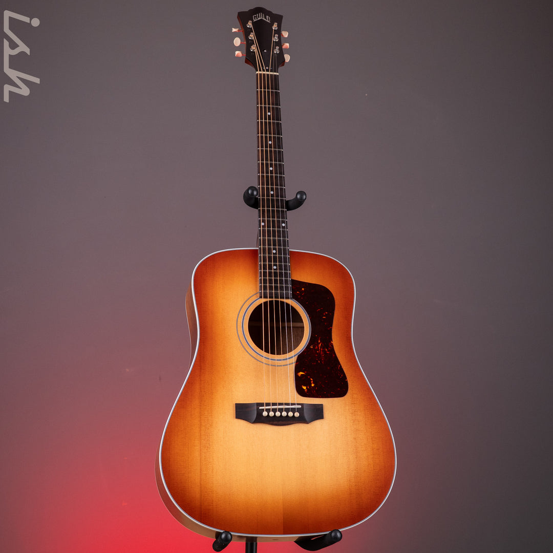 2026 Guild D40 Standard Pacific Sunset