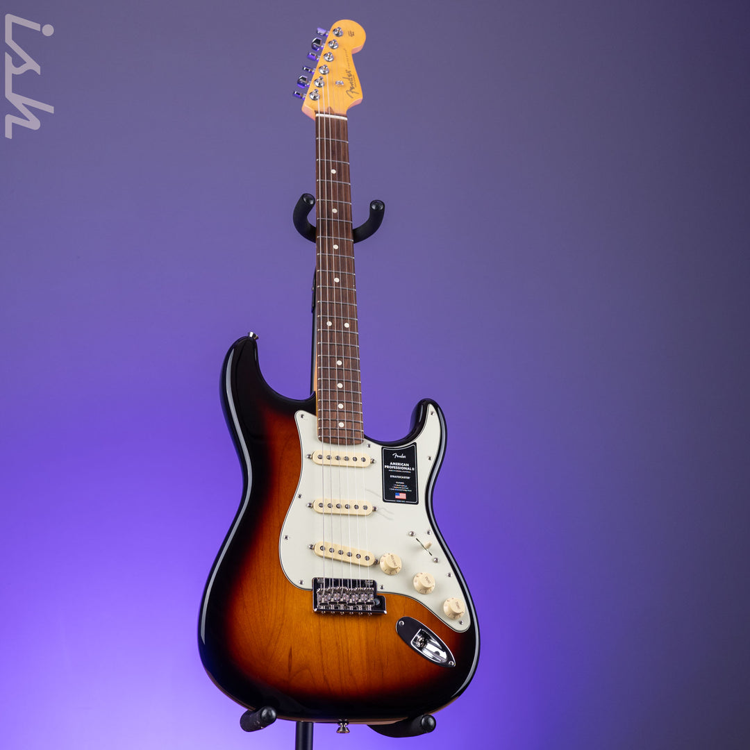 2023 Fender American Professional II Stratocaster 2-Color Sunburst