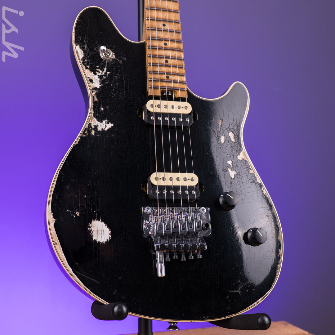 EVH® Custom Shop USA Special Edition Wolfgang® Black Nitro-Tour