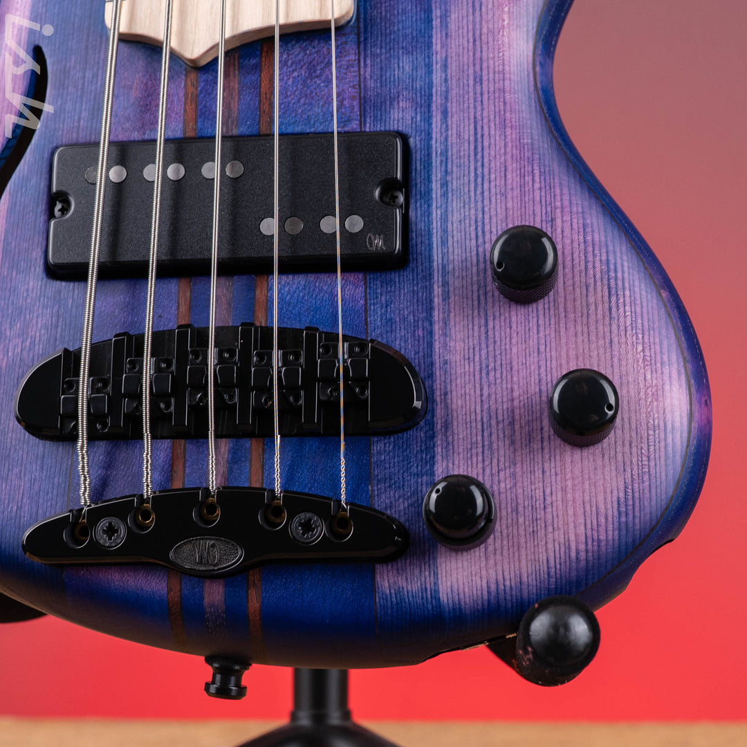 Mayones Cali 5 Fretless Mini Bass Spruce Purple