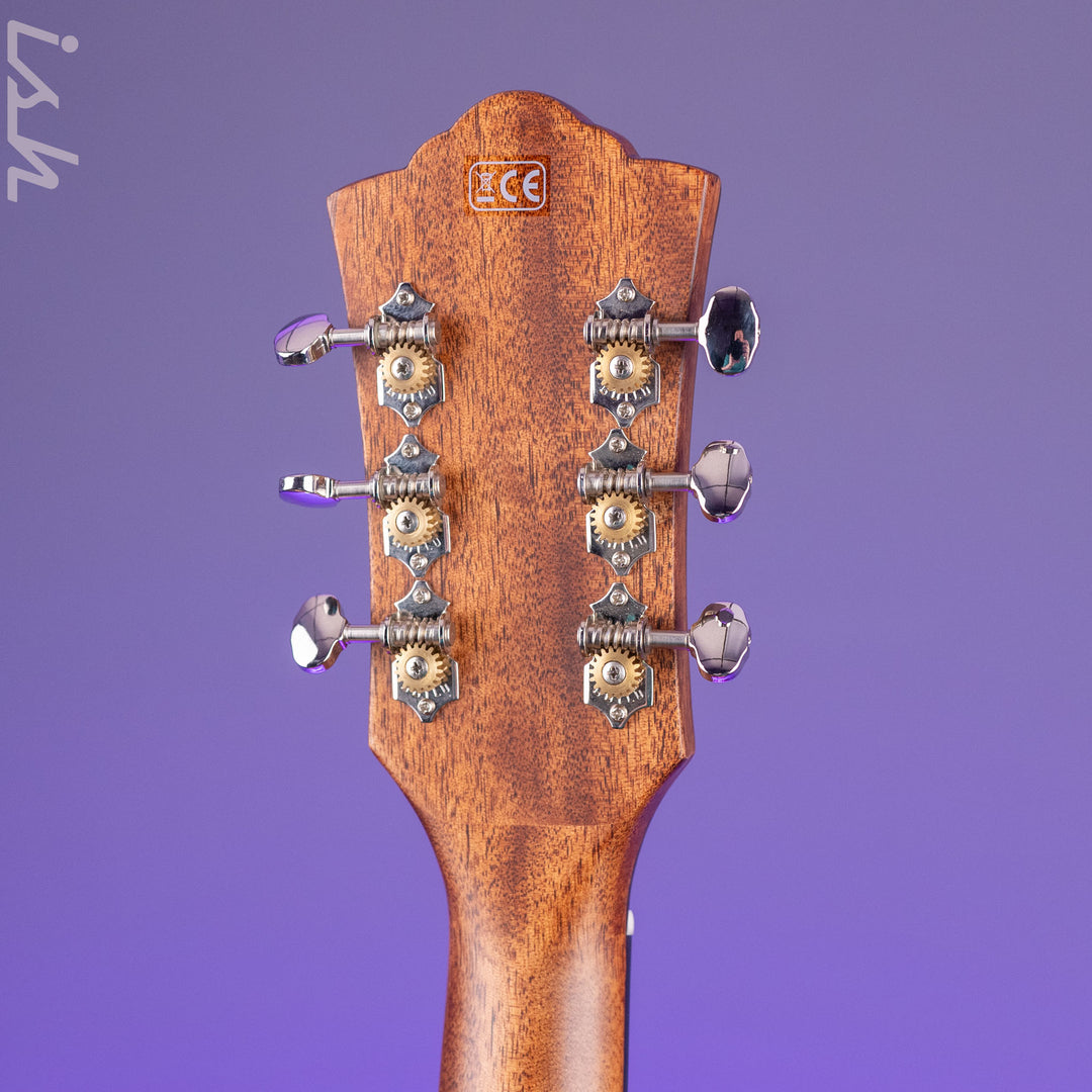 Guild OM260ce Deluxe Blackwood Natural